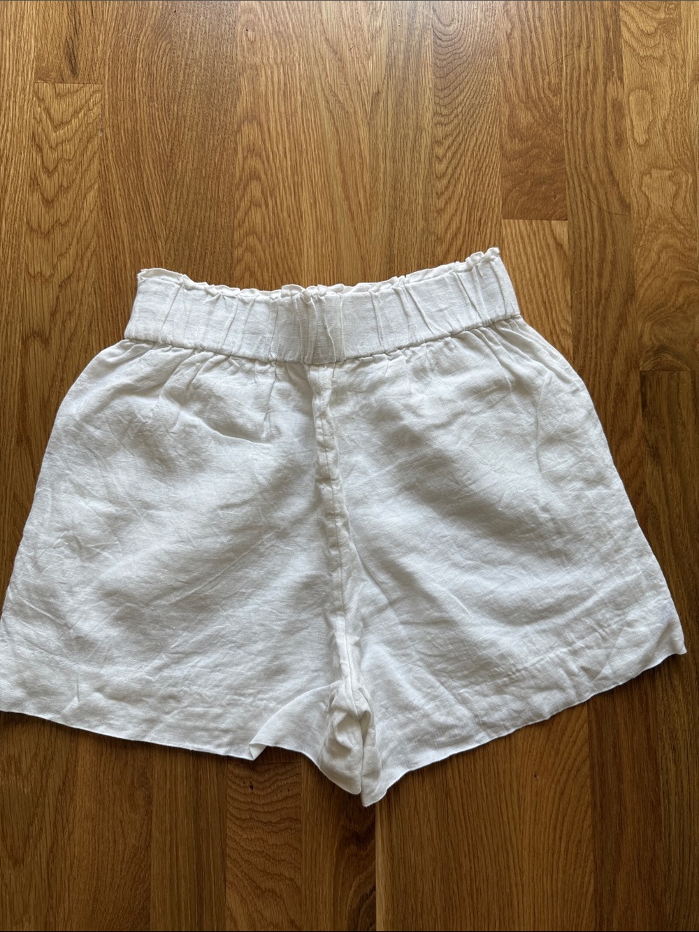 J. Crew 100% Linen Tropez short - Picture 4 of 6